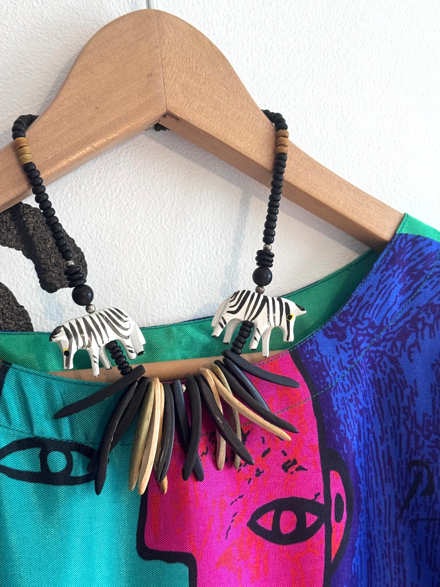 80s wood zebra necklace