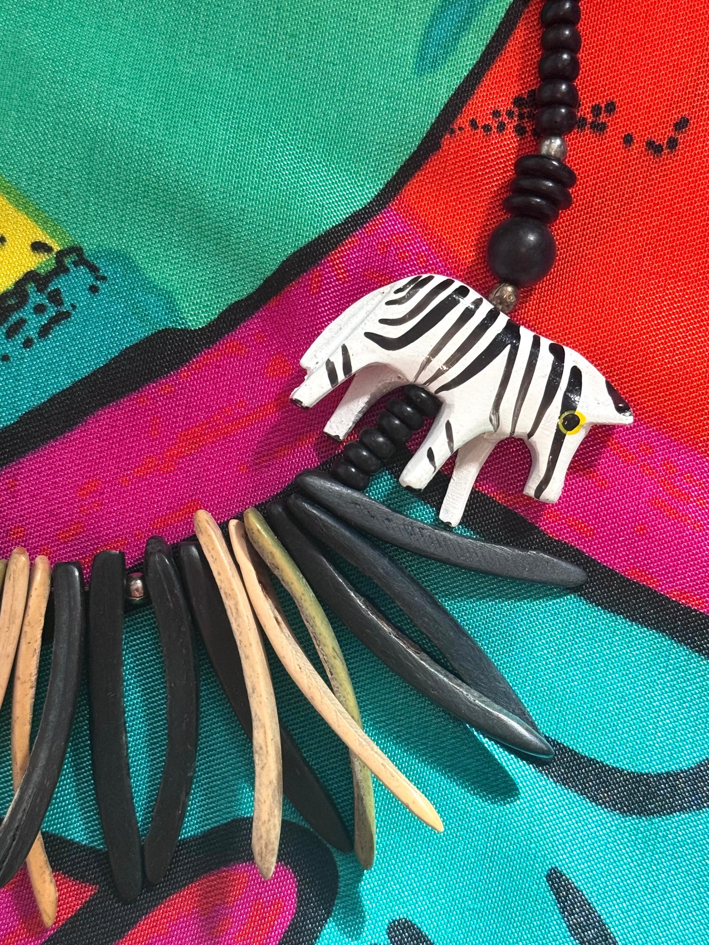 80s wood zebra necklace